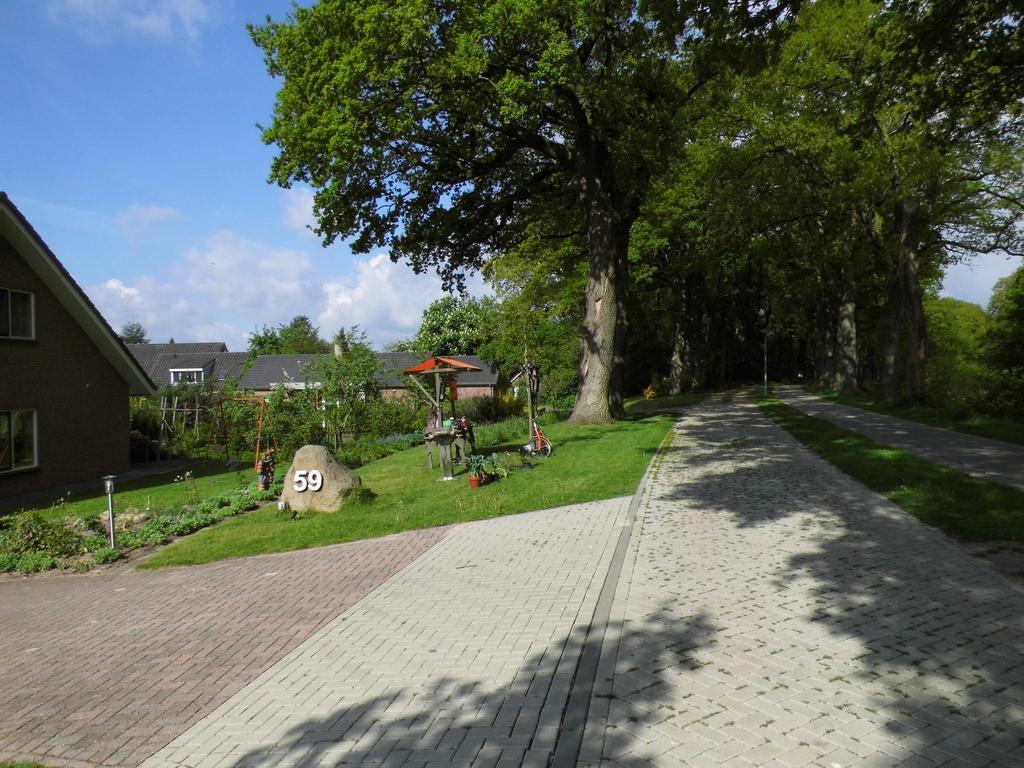B&B Mendelts Emmen Exterior photo