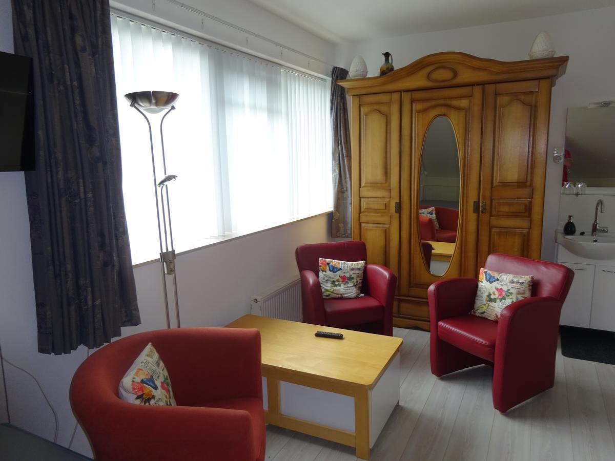 B&B Mendelts Emmen Exterior photo