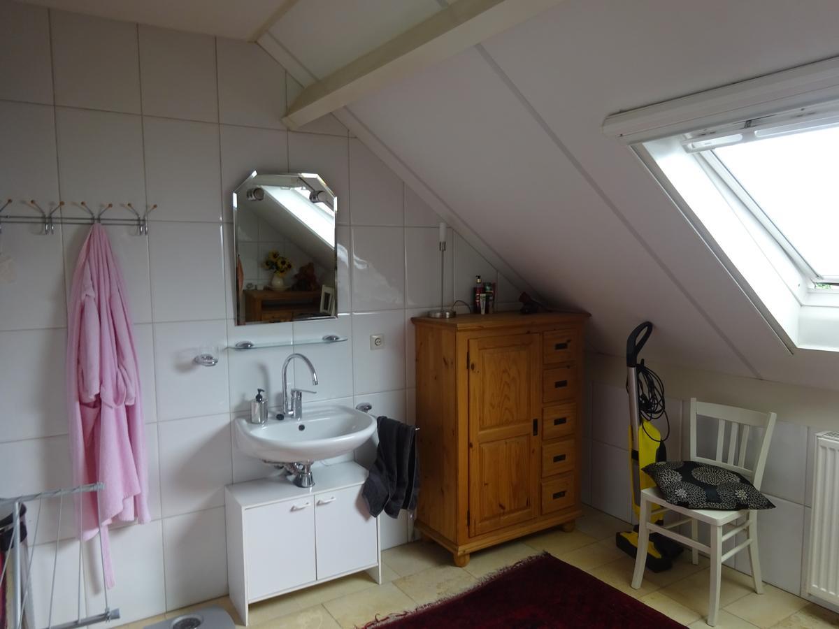 B&B Mendelts Emmen Exterior photo